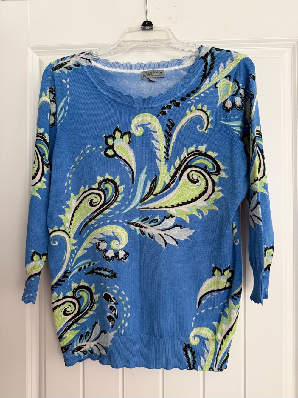 Joseph A. Blue Paisley-Print Crewneck Sweater with Lime & Black Accents Sz Med